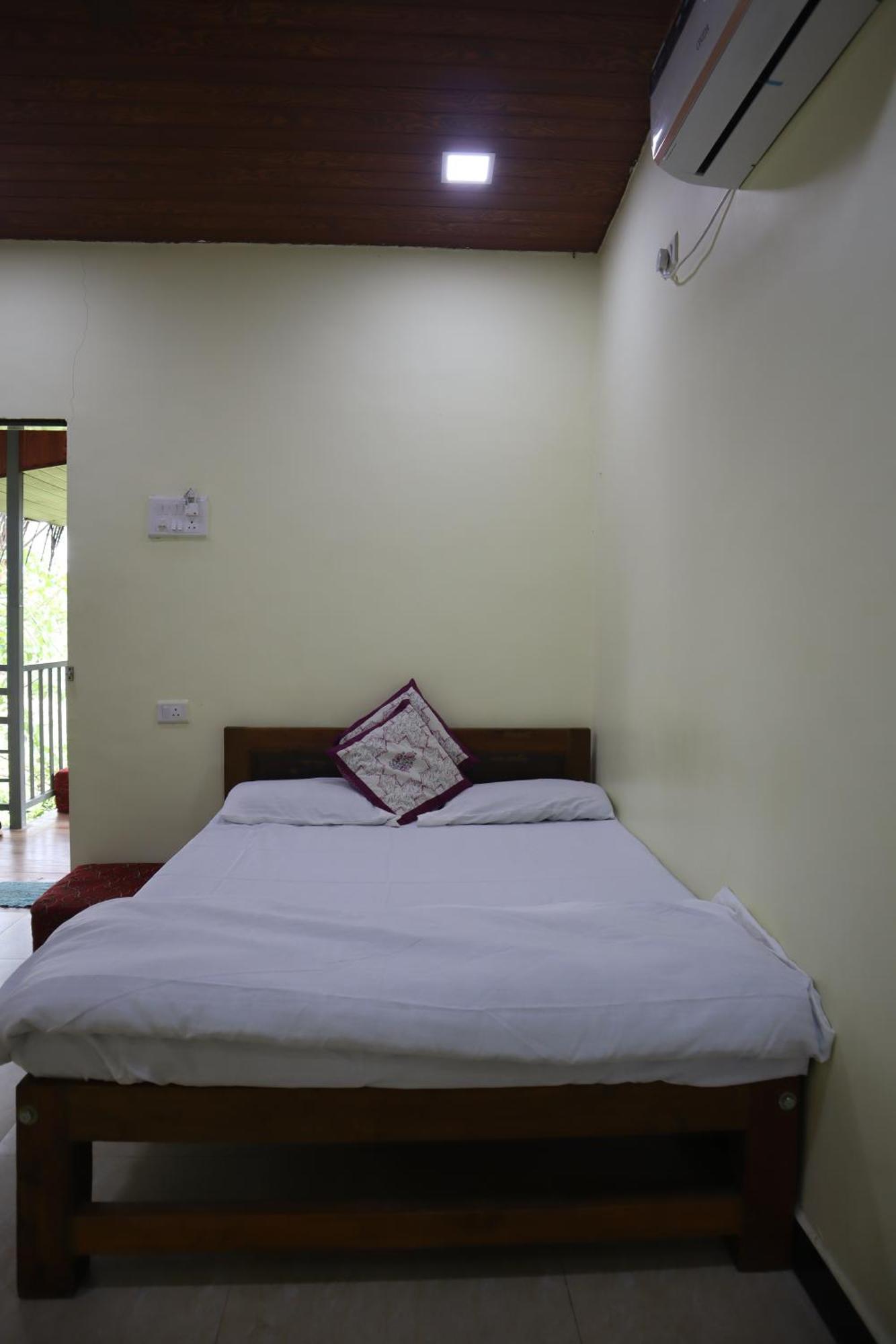 Gokul Cottage & Villa Revadanda Extérieur photo