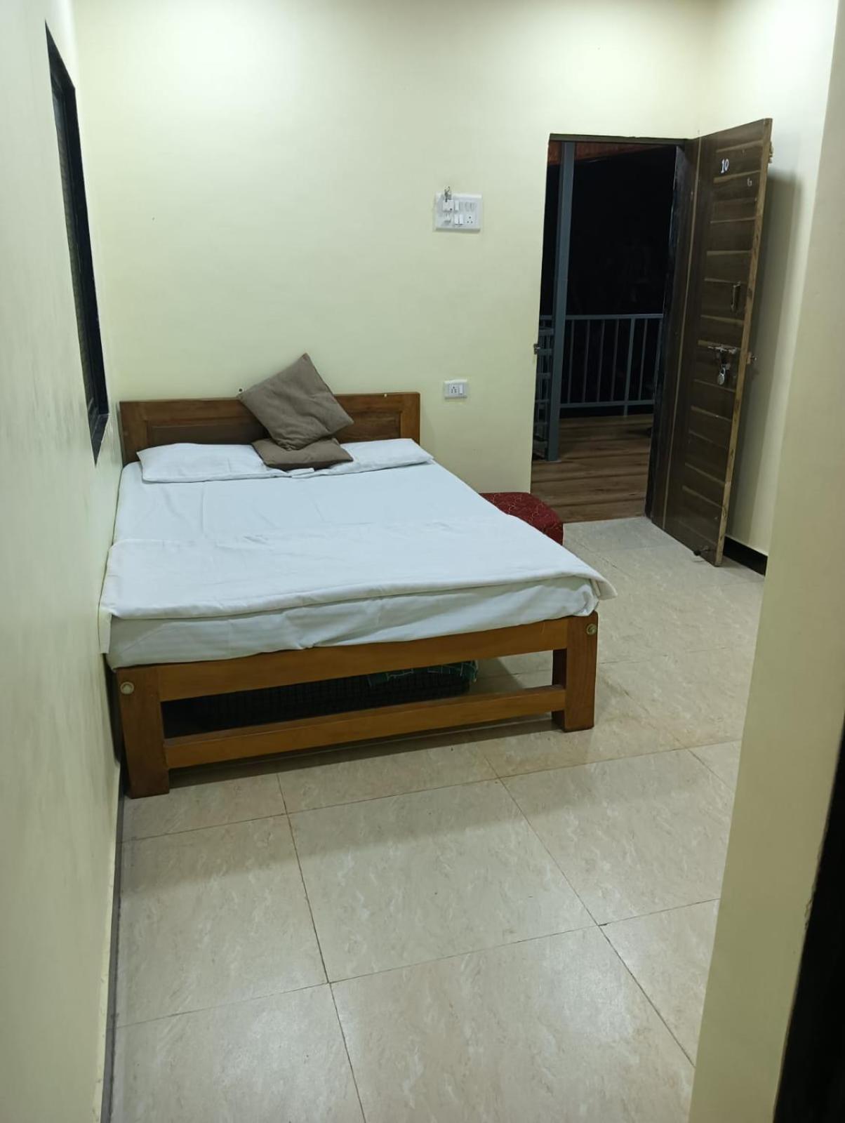 Gokul Cottage & Villa Revadanda Extérieur photo